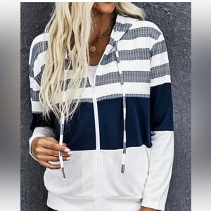 Lavender Latte Boutique -Striped Color Block Drawstring
Zip Up Hoodie NWT-Sz 2XL